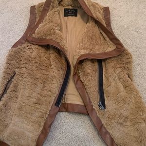 Brown vest with leather lining
